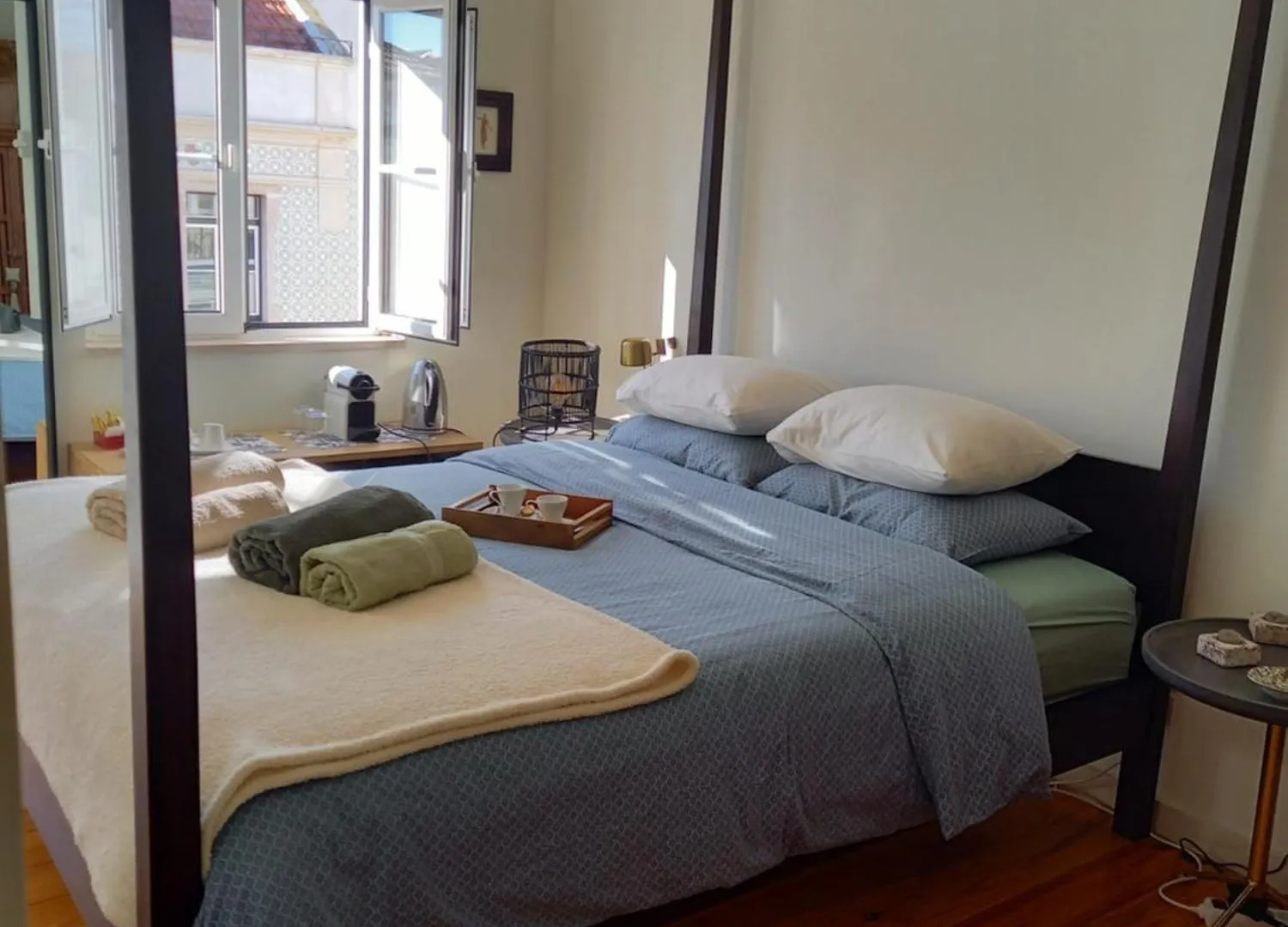 Homestay Charme Et Confort Au Coeur De Graca Lisbon